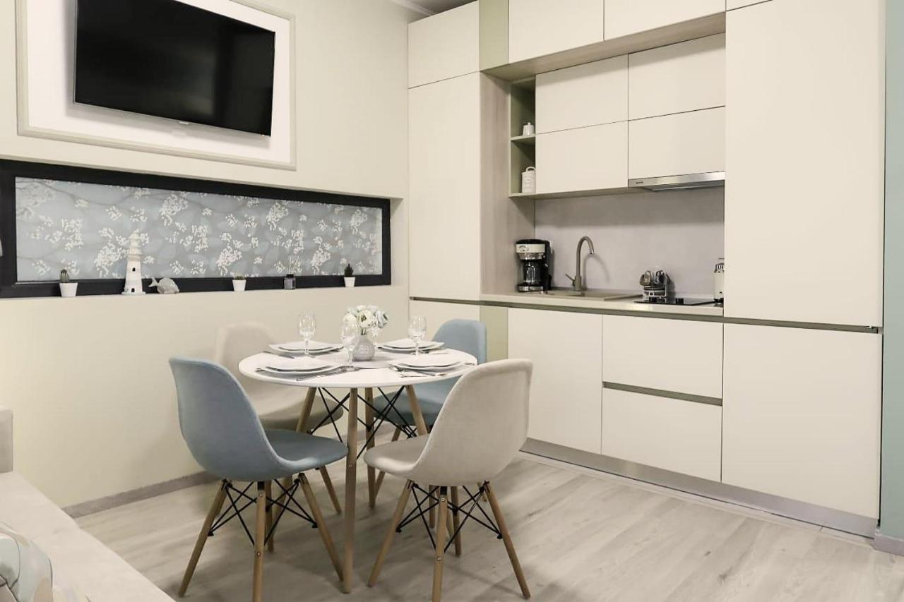 Cc Belle Studio Apartment Navodari Exterior photo