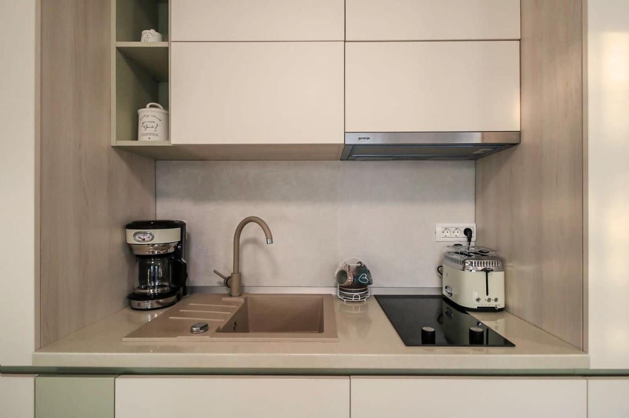 Cc Belle Studio Apartment Navodari Exterior photo